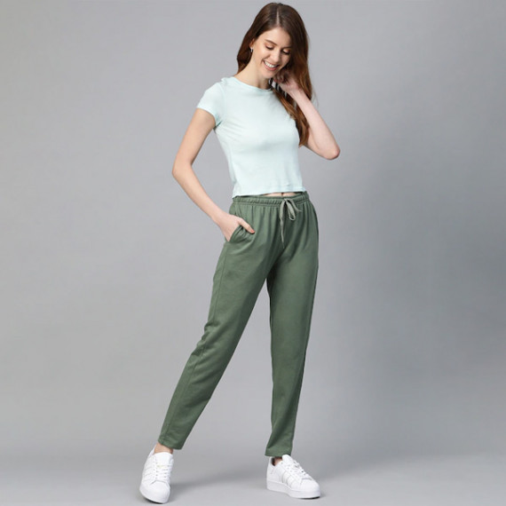 https://www.facemarshal.com/products/women-black-solid-side-stripes-cropped-track-pants