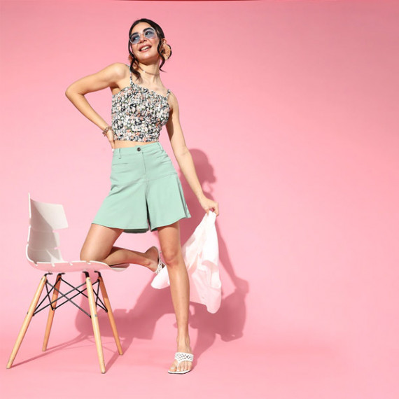 https://www.facemarshal.com/products/women-green-shorts
