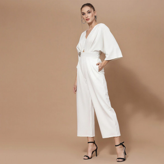 https://www.facemarshal.com/products/women-white-basic-jumpsuit