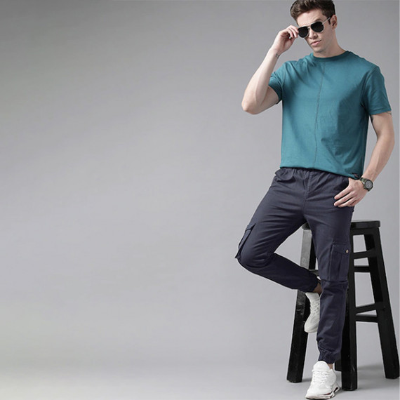 https://www.facemarshal.com/vi/products/men-navy-blue-solid-mid-rise-woven-pure-cotten-cargo-trousers