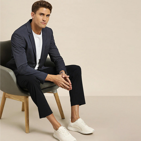 https://www.facemarshal.com/vi/products/men-navy-blue-slim-fit-self-design-smart-casual-blazer