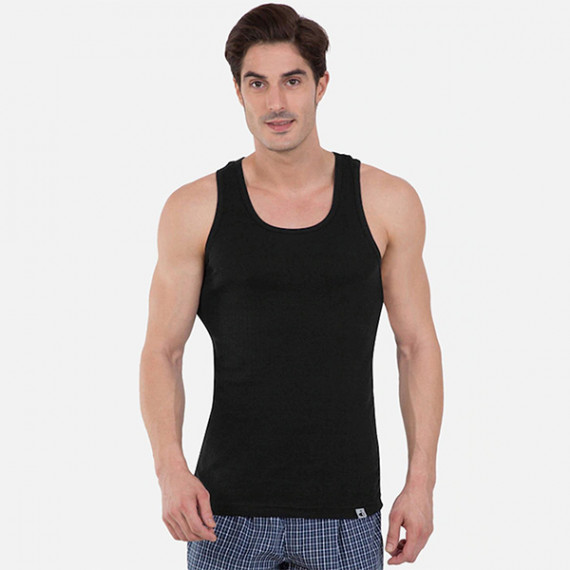 https://www.facemarshal.com/products/men-black-solid-racer-back-innerwear-vest-9922-0105