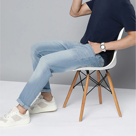 https://www.facemarshal.com/vi/products/men-blue-slim-tapered-fit-light-fade-stretchable-jeans